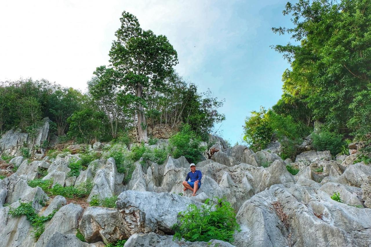 Se San Beach Resort-Isla De Gigantes Carles Ngoại thất bức ảnh