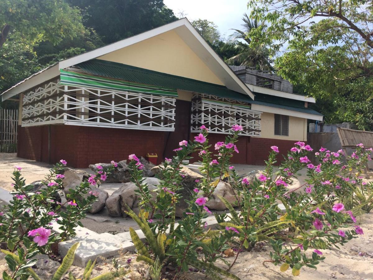 Se San Beach Resort-Isla De Gigantes Carles Ngoại thất bức ảnh