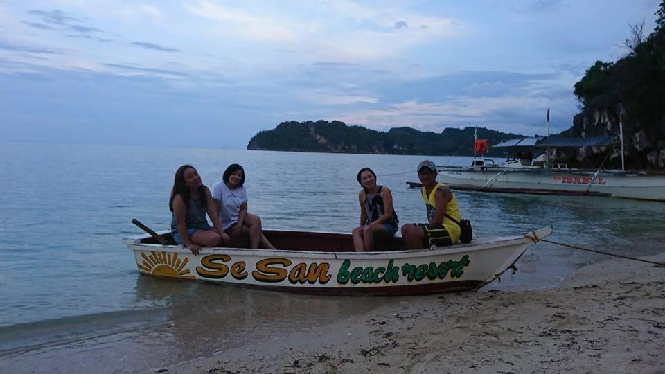 Se San Beach Resort-Isla De Gigantes Carles Ngoại thất bức ảnh