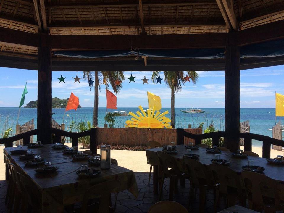 Se San Beach Resort-Isla De Gigantes Carles Ngoại thất bức ảnh